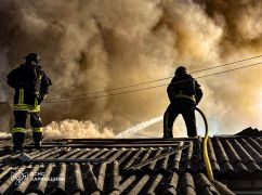 В Харьковской области захватчики ударили дроном по частному двору: кадры с места