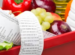 Фрукты, мясо и овощи: в Харьковской области зафиксировали резкое подорожание продуктов