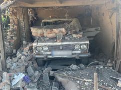 Знищена ферма і розбиті будинки: поліція Харківщини опублікувала наслідки обстрілів РФ