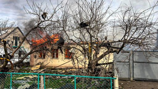 Спасатели показали последствия российского удара в Большом Бурлуке