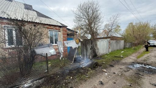 Росіяни вдарили дроном-камікадзе"Італмас" по будинку в Золочеві: фото наслідків