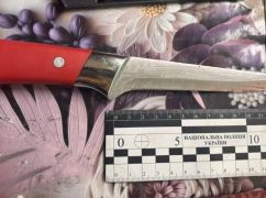 В Харьковской области пьяный хозяин подрезал гостя ножом