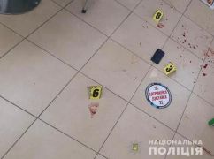 В Харьковской области от рук вооруженного клиента погибла работница банка