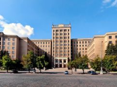 ХАЦ заявляє про завищення цін на ремонт покрівлі Каразінського університету