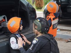 На Харківщині евакуювали двох дітей, яких мати повернула під обстріли