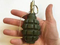 В Харьковской области остановили иномарку с гранатами Ф-1 в салоне