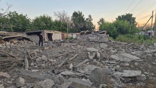 В Харьковской области КАБ разрушил девять гаражей: фото с места
