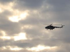 Оккупанты с вертолетов ударили по селам на Харьковщине