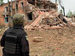 Поліція показала наслідки влучання російських авіабомб на Харківщині