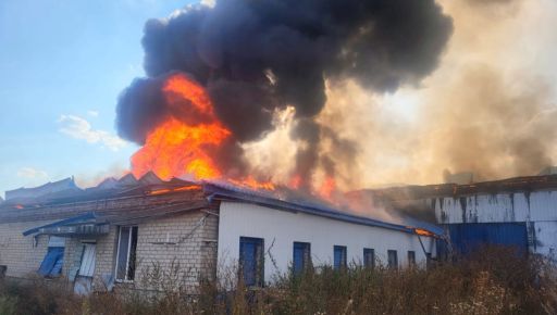 Росіяни вдарили по АЗС в Купʼянському районі: друге влучання &ndash; в гараж