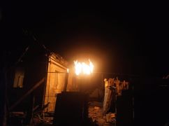 У Балаклії дрон поцілив у приватний будинок, загорівся газ