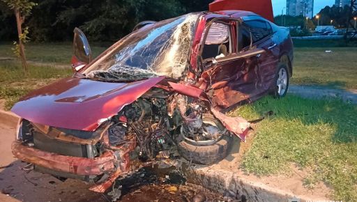 Стало відомо, у якому стані перебувають мати та її дитина, які постраждали в аварії на ХТЗ