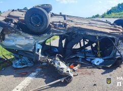 ДТП с разбитым ВАЗом в Харьковской области: Авто столкнулись на месте дорожных работ
