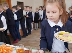 Харківські школи отримають на харчування учнів понад 7,4 млн грн