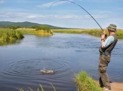 На Харківщині зборонили ловити рибу з 1 квітня: Що загрожує порушникам