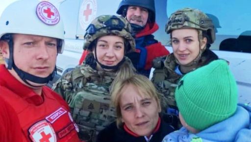 На Харьковщине помогли оперативно эвакуироватся женщине с маленьким ребенком