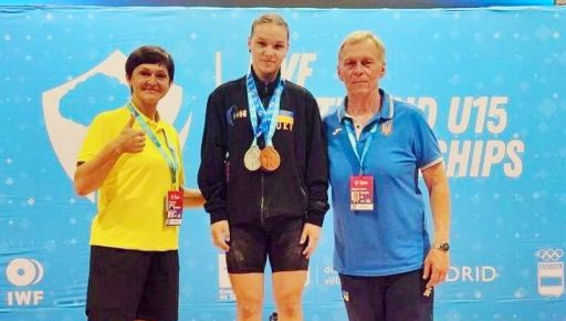 Харьковчанка завоевала "бронзу" на чемпионате Европы по тяжелой атлетике