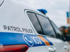 У Харкові п'яний водій протаранив припарковану автівку