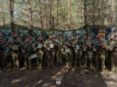 Бойцов 92 бригады наградили орденами