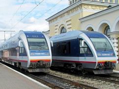 Укрзализныця заявила о задержке международного поезда в Харьков