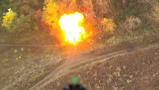 Дроны ГПСУ разнесли вражеские позиции и склад боеприпасов на Харьковщине: кадры с места