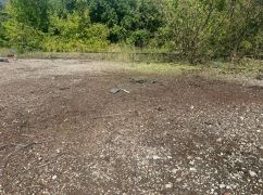 Ворог атакував околиці Золочева на Харківщині: світлини з місця