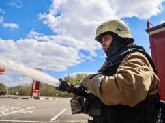 Россияне снова атаковали АЗС в Харькове: есть пострадавшие