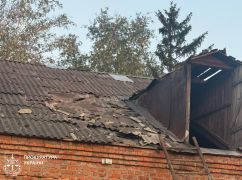 Двоє поранених, пошкоджено сільраду: прокуратура розповіла про наслідки атак на Куп'янщину