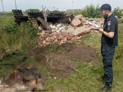 В Харьковской области эксгумировали жертву российской агрессии: Жителя Слатиного соседи похоронили на лужайке