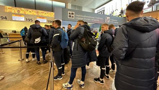 Шестеро гравців харківського "Металіста” поїхали на оглядини у "Дніпро-1”