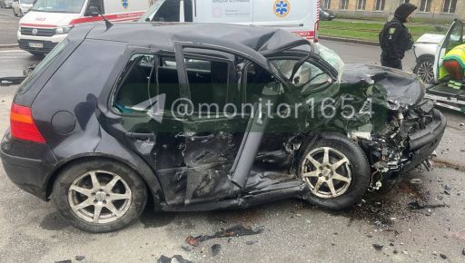 В Харькове произошло смертельное ДТП: фото и видео с места