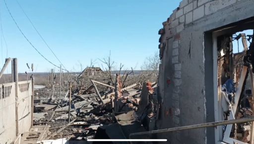 По-варварски разбили пол-улицы домов: на Харьковщине показали последствия атаки