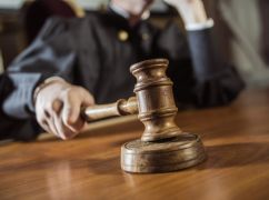 Харьковчанка будет сидеть в тюрьме 12 лет за бомбу, убившую нацгвардейца и ребенка