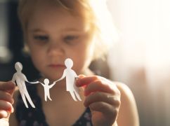 Стало известно, сколько детей усыновили на Харьковщине за год