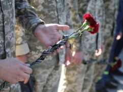 В Харьковскую область "на щите" вернулся боец, которого искали почти три года