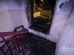 Евакуація людей з вогню: Патрульні показали перші хвилини після "прильоту" у Харкові