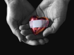 Які харківські артисти відкрито розповідали про зради