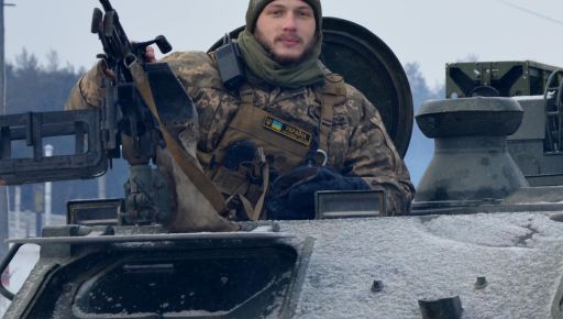 Дорога к победе: В Харьковской бригаде имени атамана Сирко показали, как танк преодолевает воду