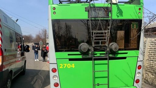 В Харькове водитель троллейбуса внезапно скончался за рулем: Данные полиции