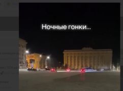 У Харкові невідомі влаштували нічні перегони на площі Свободи: Кадри з місця