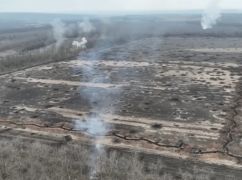 Харьковские защитники показали, как бьют окупантов в районе Бахмута: Кадры из воздуха