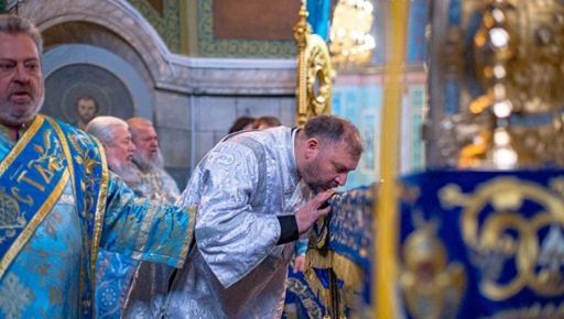 Добкін провів службу на Великдень і в церкві Московського патріархату побажав перемоги Україні