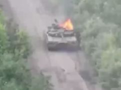 Украинские военные секретным дроном уничтожили танк окупантов на Купянском направлении