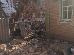 Окупанти двічі масовано обстріляли Козачу Лопань на Харківщині: Кадри наслідків