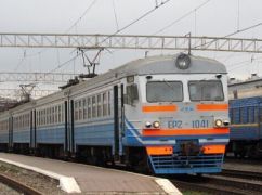 На Харьковщине повреждена железная дорога: Какие поезда отменили