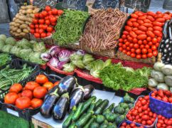 Де в Харкові купити овочі за найнижчими цінами: На одному з ринків створено окремий майданчик