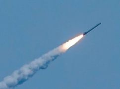 Росіяни завдали ракетного удару по Харківщині: Поранені троє людей