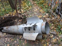 На харківському кладовищі знайшли снаряд від РСЗВ "Смерч"