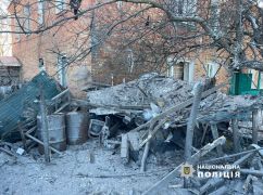 Розбиті будинки та підприємство: Поліція показала наслідки російських обстрілів Харківщини