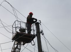 На Харківщині повернули світло 70 споживачам, які були без електрики через бої